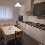 Marino דירה
