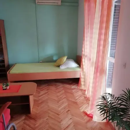 Marino - Near Family Friendly * Supetar