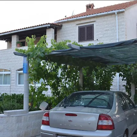 Apartament Marino *